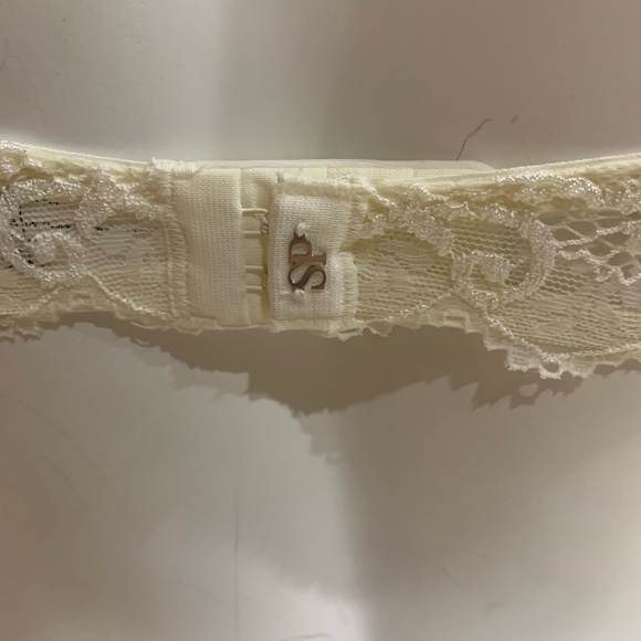 Simone Perele Ivory Lace Bra Size 32C - Picture 3 of 8